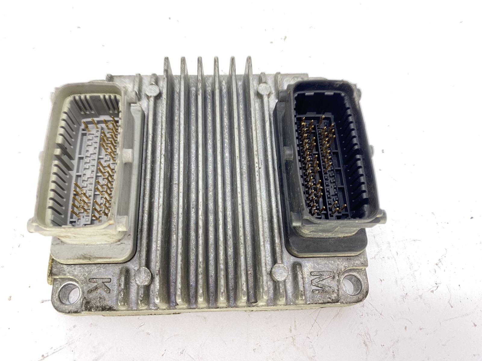 MmC 89 Mitsubishi Montero Raider 3.0L V6 ECU ECM PCM Engine