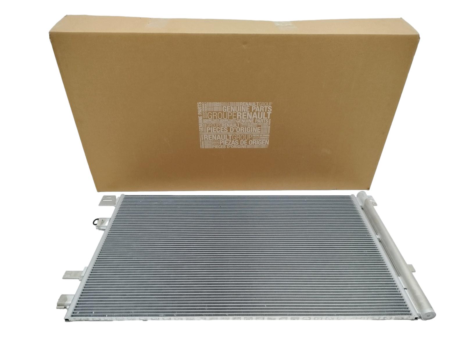 Air Conditioning Condenser Original 921004663R Renault Master 4