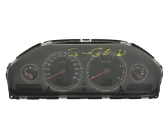 Speedometer/Instrument Cluster Volvo V70 8673262 69294-730T 44279