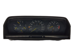 Speedometer/Instrument Cluster Mercedes 190 W201 2015420666 VDO