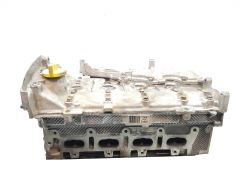 Cylinder Head 8200068771 7701473353 1.4 1.6 16v Renault