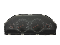 Speedometer/Instrument Cluster Volvo V70 30746102 69594-700T 58260