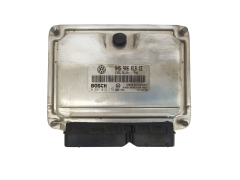 Controller 045906019CE 0281013179 VW Skoda Bosch 3301