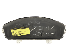 Speedometer/Instrument Cluster Mazda Demio 769924-110 DC21218-120 Yazaki