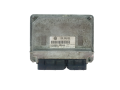 Controller 03E906033 5WP40189 05 VW Siemens 45476