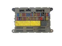 Fuse Box Land Rover 518668702 YQE000341