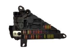 Fuse Box 9138830-01 518956057 BMW 19027