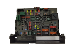 Fuse Box BMW 9119444-03 18232.000.000A B010110600 19062