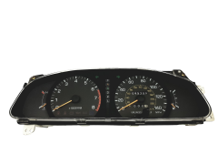 Speedometer/Instrument Cluster Toyota Camry 83010-33070 8301033070 RHD