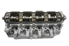 Cylinder Head 7701476170 5950 1.9 DCI Renault Volvo 1009