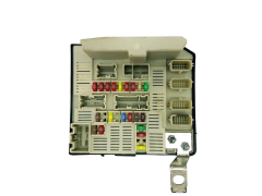 Controller Renault USM-X61 N3 8201044235 31392