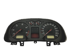 Speedometer/Instrument Cluster VW 1J0920822C Golf MK4 Bora 51301