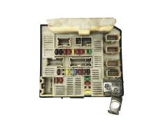 Controller Renault USM-X61  8200451904 -D 519221204