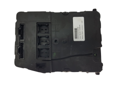 Controller UCH N2 8200525384 S118400150D Renault Siemens 2127