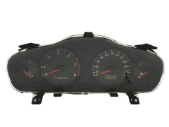 Speedometer/Instrument Cluster Hyundai Santa Fe 94003-26700 2004-85100H