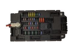 Fuse Box 3456904-01 51946F203 Mini