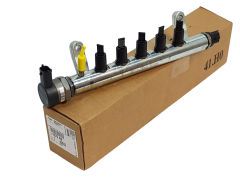 Injection Rail New Original Citroen Peugeot 1570R9 1570.R9