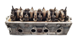 Cylinder Head 0200AT 9622242010 Z01 1.4 8v EGR KFX Peugeot 206 13065