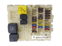 Fuse Box Ford 98AG14A073CH 518761002 19844