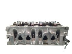 Cylinder Head 0015 7701472947 1.2 8v D7F726 Renault Clio 2  Kangoo Clio