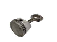 Piston Connecting Rod 7701474855 7701476471 K4M 1.6  Renault