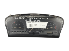 Speedometer/Instrument Cluster Seat Toledo 1L0919033DB3ZY 55579
