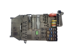 Fuse Box Smart 0001683V001 35017 Fuse Box Smart 0001683V001 35017