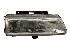 Headlamp Right Citroen Xantia 95667948 Lucas