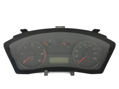 Speedometer/Instrument Cluster Fiat Stilo 51756700 VP4FCF-10849-JA 40275