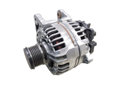 Alternator 8200390675 0124425037 Bosch 1.5 dCi Renault 101