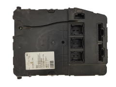 Controller UCH X84 N2 8200292067 S118400200H Renault Siemens 1238