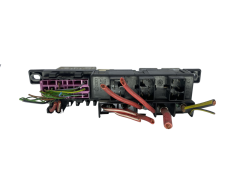 Fuse Box 8L0941822 VW Audi Skoda Seat