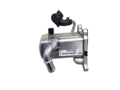 Egr-Cooler EGR 140013553R Valeo XS2068 2.0 dCi Renault Trafic 3 0km