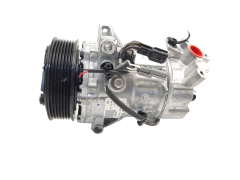 Air Con Compressor/Pump 926002888R Sanden Renault Clio 5 Nissan 0km