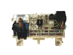 Fuse Box 4M5T-14A73-BF 519098503 Ford