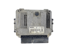 Controller Opel 0281011943 55556829 8973785712 Bosch GM Isuzu 59646