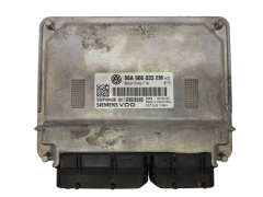 Engine Controller VW 06A906033EM 5WP40439 Siemens