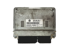 Controller 03E906033L 5WP40194 07 VW Siemens 27177