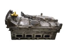 Cylinder Head 7700600552F 7701474702 1.4 1.6 16v Renault K4M K4J