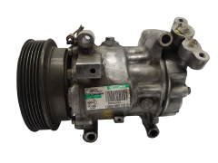 Air Con Compressor/Pump Renault 8200315744 SD6V12 1416 Sanden 7186