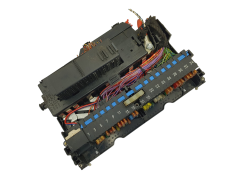 Fuse Box BMW 8364540 8364542 8387153 68795