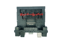 Controller Moduł  3C8937049E F005V00745 VW Bosch