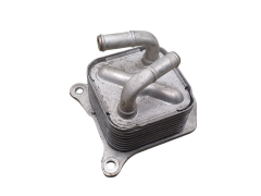 Engine Oil Coolerr 213051KC0C 1.6 TCE Renault Nissan