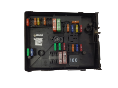Fuse Box 1K0937125D 0-1718307-3 VW Audi Skoda Seat Tyco 19024