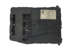 Controller UCH X84 N2 8200309690 S118400220D Renault Siemens 1980