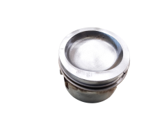Engine Piston B 7700113638 2.0 8V F3R Renault 1021