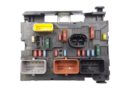 Controller Citroen Peugeot BSM L03 9664055480