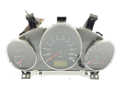 Speedometer/Instrument Cluster Mitsubishi Colt MM-0038-001 MM0038001 25621