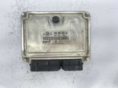 Controller 06A906032DR 0261206887 VW Bosch