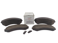 Brake Pads New Original Front Mitsubishi MZ690347C 
